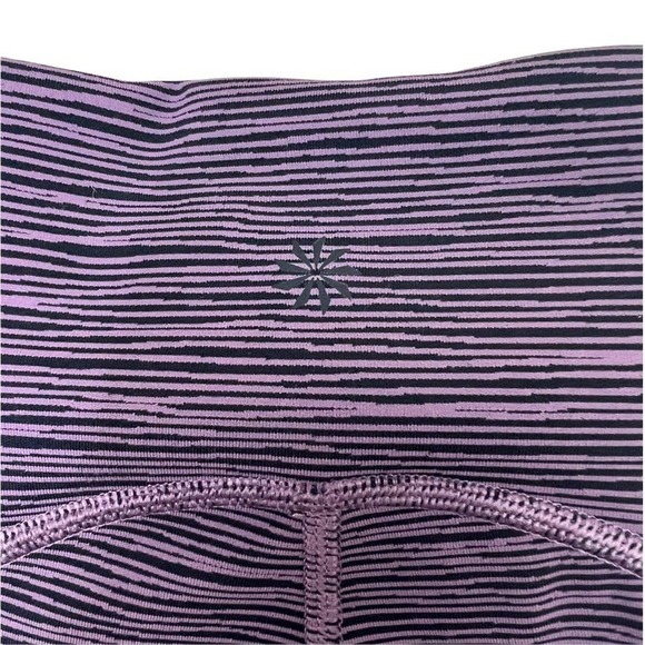Athleta Ultimate Linear Lines Capri Striped Leggings Size Small Volcanic Violet - Picture 4 of 10
